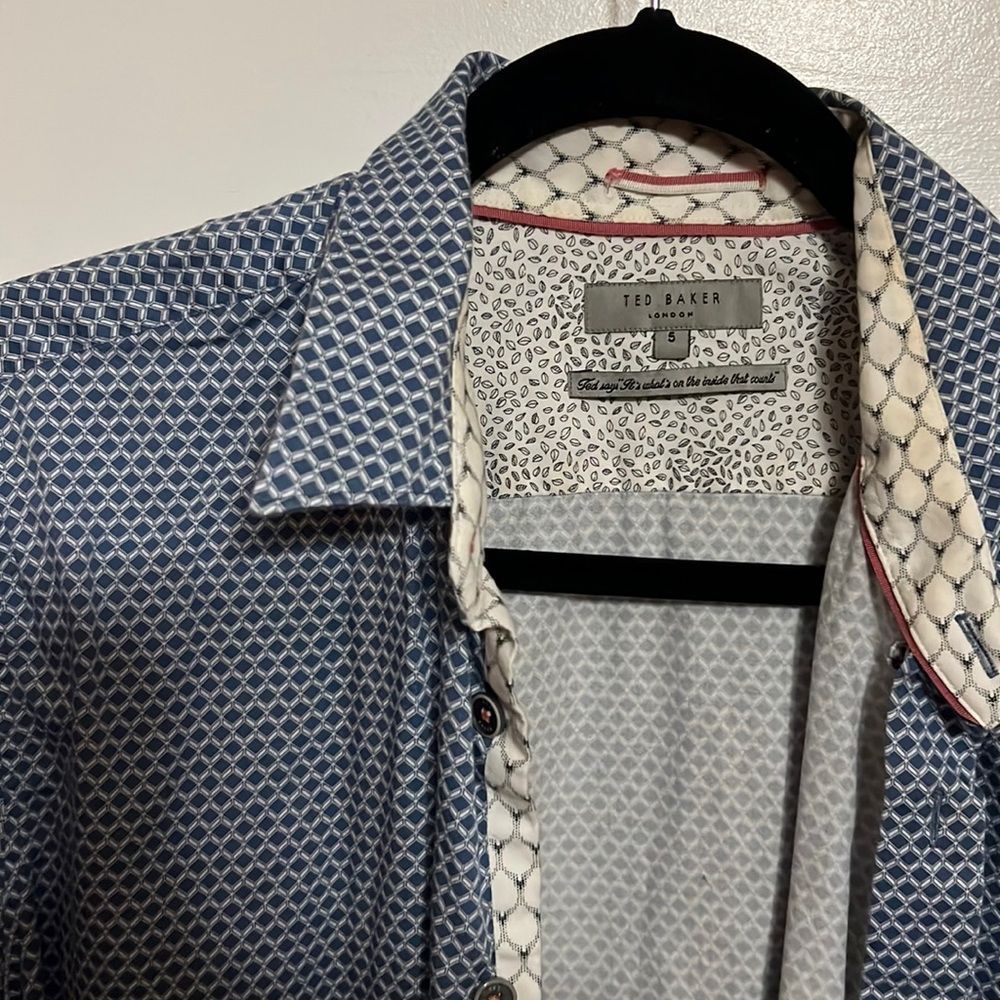 Ted Baker London sz 5 men casual short sleeve button up.